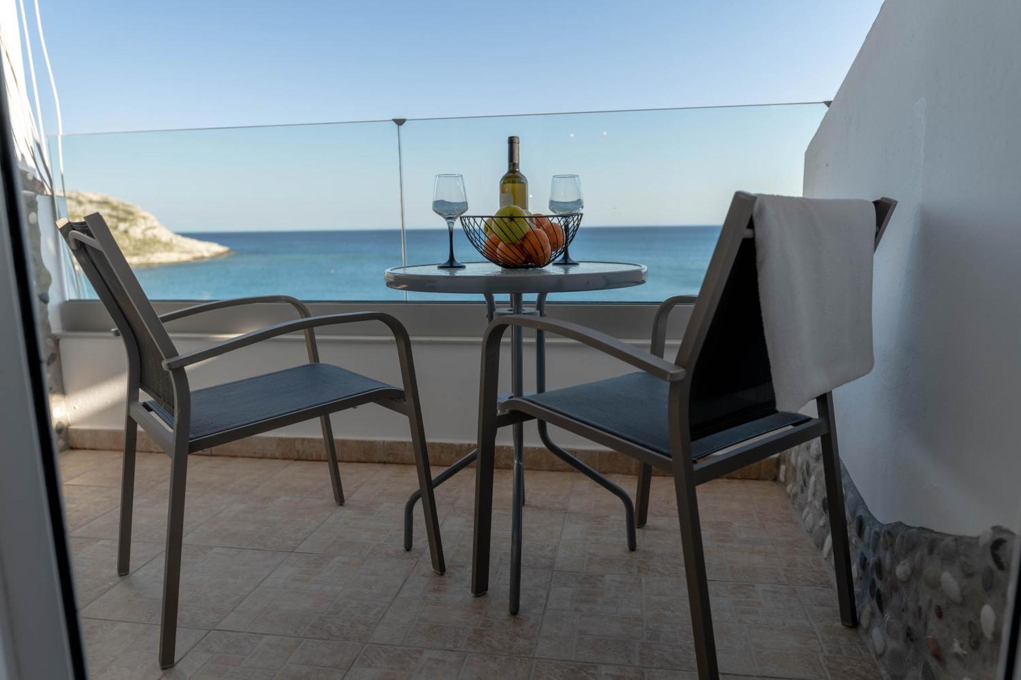 Elegant View Apartment *